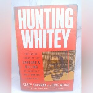 Hunting Whitey Book EUC